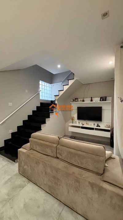 Sobrado, 3 quartos, 250 m² - Foto 3
