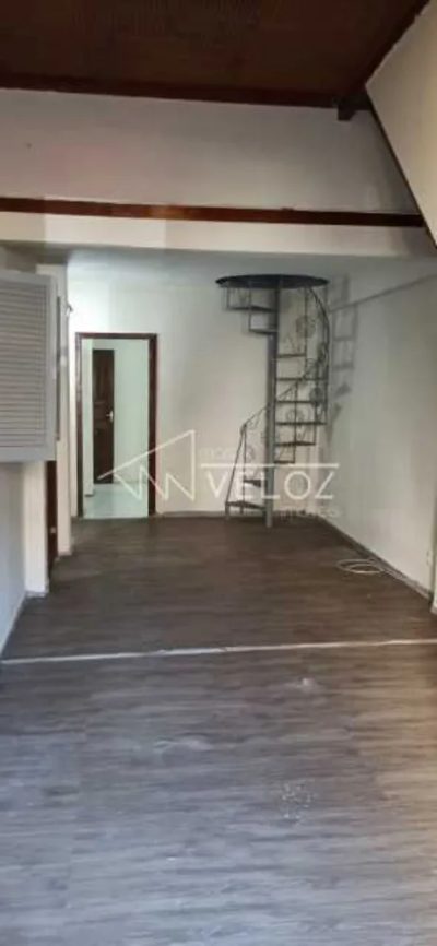 Apartamento, 8 quartos, 158 m² - Foto 1