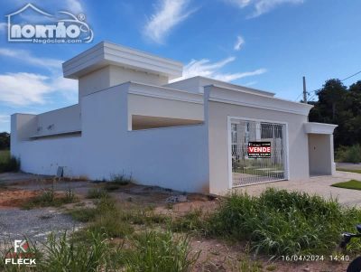 Casa, 3 quartos, 187 m² - Foto 2