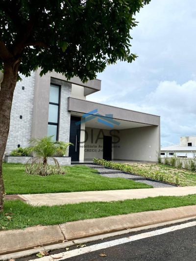 Casa, 3 quartos, 194 m² - Foto 1