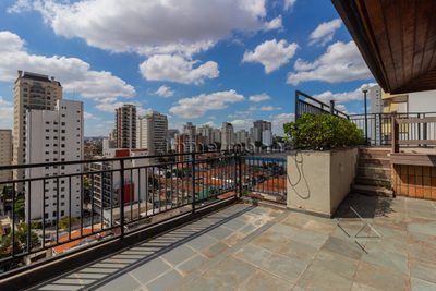 Cobertura, 3 quartos, 239 m² - Foto 4