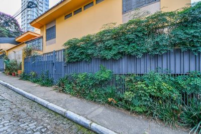 Casa, 4 quartos, 290 m² - Foto 1
