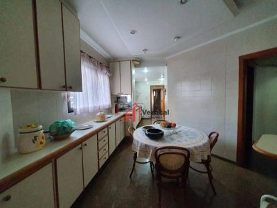 Apartamento, 3 quartos, 233 m² - Foto 3