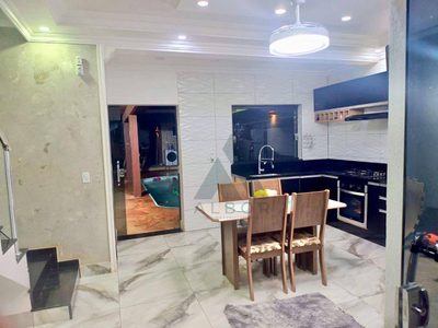 Sobrado, 3 quartos, 132 m² - Foto 2