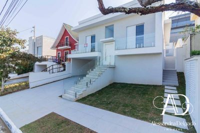 Casa, 3 quartos, 227 m² - Foto 2