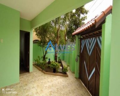 Casa, 3 quartos, 179 m² - Foto 1
