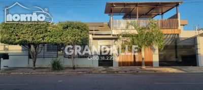 Casa, 4 quartos, 148 m² - Foto 1