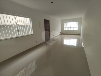 Casa, 3 quartos, 220 m² - Foto 1