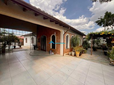 Casa, 3 quartos, 180 m² - Foto 3