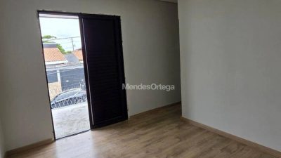 Casa, 4 quartos, 250 m² - Foto 2