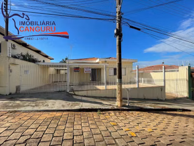 Casa, 4 quartos, 291 m² - Foto 1