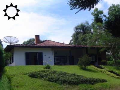 Sítio, 6 quartos, 240 m² - Foto 1