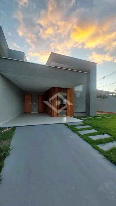 Casa, 3 quartos - Foto 1
