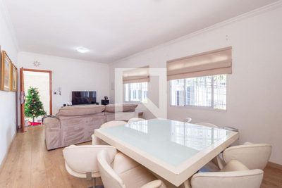 Casa, 3 quartos, 188 m² - Foto 2