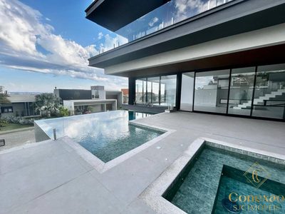 Sobrado, 5 quartos, 656 m² - Foto 2
