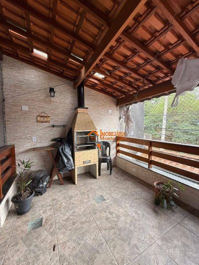 Sobrado, 3 quartos, 253 m² - Foto 1