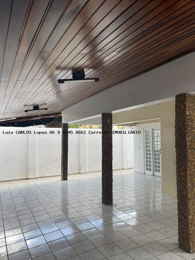 Casa, 4 quartos, 180 m² - Foto 2