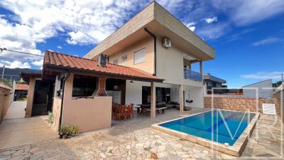 Casa, 4 quartos, 600 m² - Foto 1