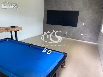 Casa, 5 quartos, 200 m² - Foto 1