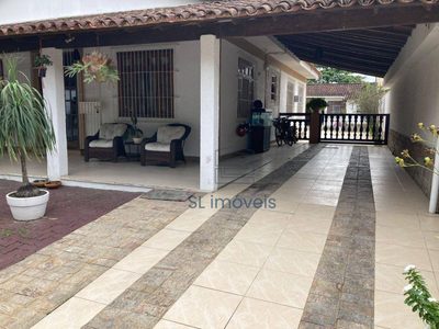 Casa, 4 quartos, 191 m² - Foto 1