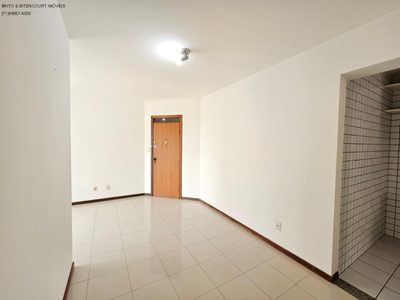 Apartamento, 3 quartos, 70 m² - Foto 2