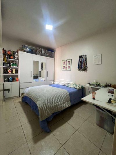 Casa, 5 quartos, 201 m² - Foto 2