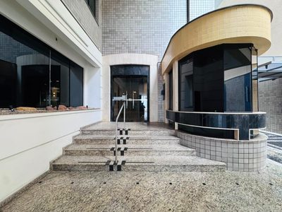Apartamento, 3 quartos, 194 m² - Foto 2