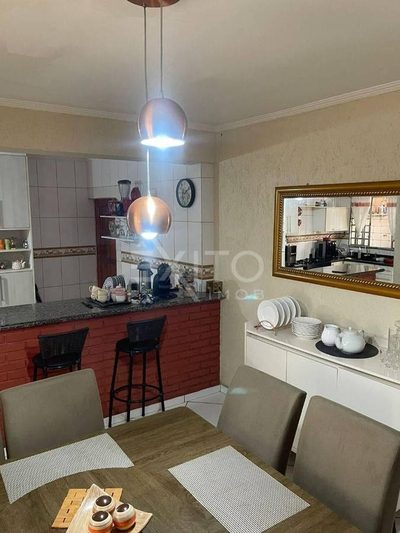 Casa, 3 quartos, 222 m² - Foto 2