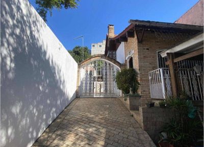 Casa, 2 quartos, 150 m² - Foto 1