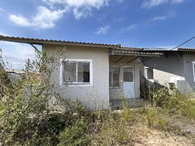 Casa, 2 quartos, 296 m² - Foto 1