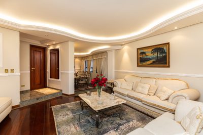 Apartamento, 4 quartos, 208 m² - Foto 1