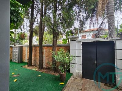 Casa, 4 quartos, 258 m² - Foto 2