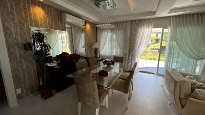 Casa, 3 quartos, 203 m² - Foto 1