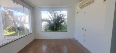 Casa, 5 quartos, 183 m² - Foto 2