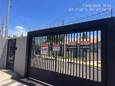 Casa, 2 quartos, 47 m² - Foto 1