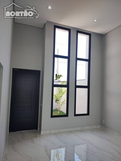 Casa, 5 quartos, 132 m² - Foto 4
