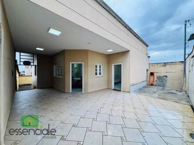 Casa, 3 quartos, 150 m² - Foto 1
