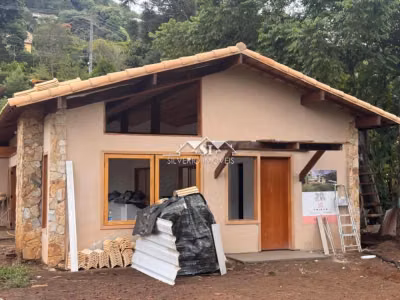 Casa, 3 quartos, 225 m² - Foto 1
