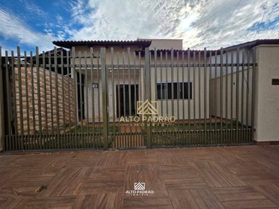 Casa, 3 quartos, 180 m² - Foto 1