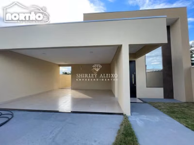 Casa, 4 quartos, 136 m² - Foto 1