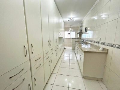 Apartamento, 3 quartos, 130 m² - Foto 1