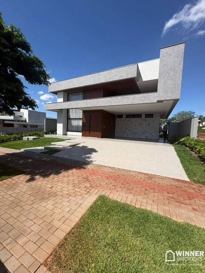 Casa, 4 quartos, 289 m² - Foto 1