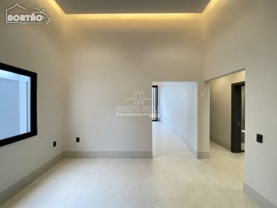 Casa, 1 quarto, 169 m² - Foto 2