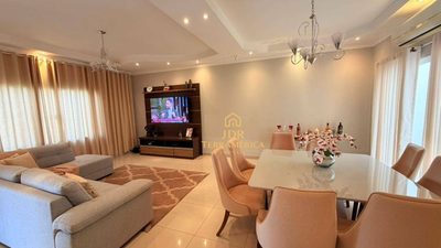 Casa, 3 quartos, 250 m² - Foto 1