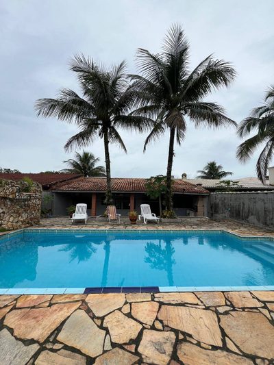 Casa, 5 quartos, 272 m² - Foto 1