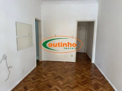 Apartamento, 2 quartos, 68 m² - Foto 2