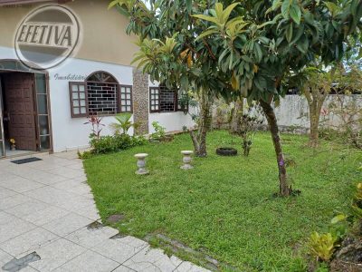 Casa, 4 quartos, 147 m² - Foto 1