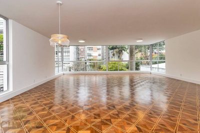 Apartamento, 3 quartos, 201 m² - Foto 1