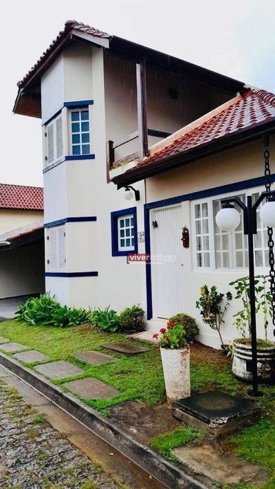 Casa, 3 quartos, 143 m² - Foto 1