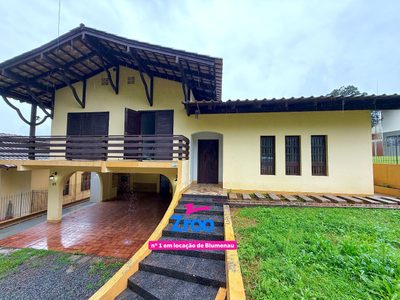 Casa, 4 quartos, 300 m² - Foto 1
